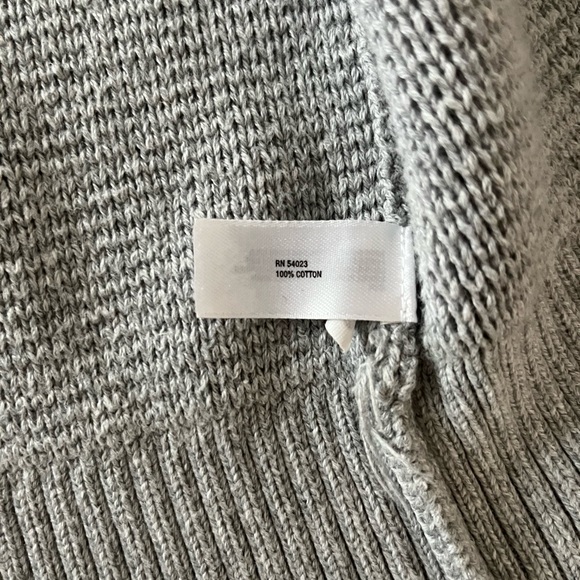 Gap Sweater - Size M - Picture 4 of 5